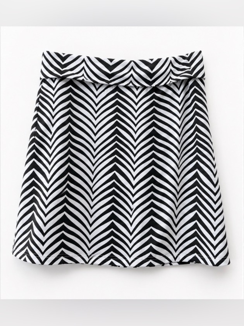 [Ellie Kai] Gray White Geometric Stretch Performance Skirt Sz 6